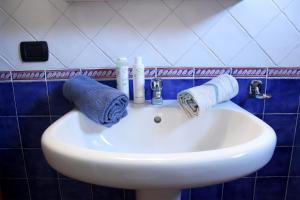 A bathroom at Residence Del Sole