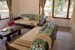 Khu vực ghế ngồi tại SAVANNA ORINOQUÍA LODGE +8 ảnh