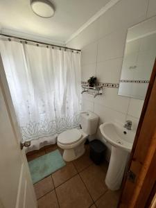 Phòng tắm tại Casa En El Tabo Magnolia