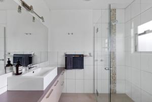 Ένα μπάνιο στο Woolamai Breeze +9 φωτογραφίες
