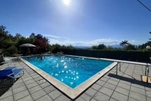 Bazén v ubytovaní Chalet in Umbria with Private Pool alebo v jeho blízkosti