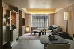 Dusit Thani Kyoto的休息区