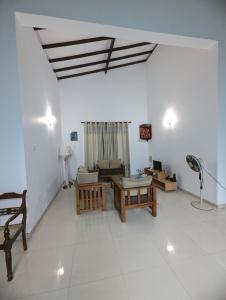 Fotografie z fotogalerie ubytování AC Home for Rent in Negombo-Sri Lanka v Negombu