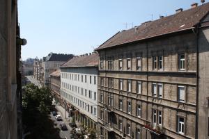 Budova, v ktorej sa apartmán nachádza