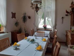 Χώρος καθιστικού στο Cosy flat on a family friendly holiday farm in northern Hesse