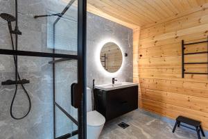 Koupelna v ubytování Saunamäki Resort K - Luxury Designer Seafront Villa