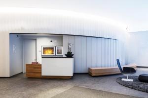 Posezení v ubytování DowntownFinancial District 1br w wd gym BOS-799