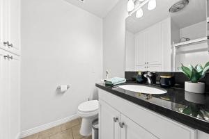 Marina view 3BR Condo Your Serene Cloud Getaway
