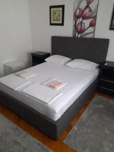 Postel nebo postele na pokoji v ubytování Anita Guest House