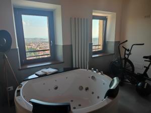 Bilde i galleriet til Note di Rame i Castelfidardo