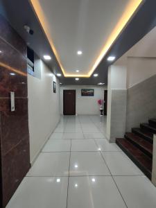 Gallery image of Hotel Crown Inn in Dhārwād