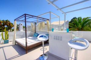 Fotografie z fotogalerie ubytování 1108 Beachfront 2 apartments with roofterrace 80mtrgt beach 3 pools v destinaci Marbella