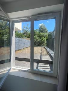 Balkón alebo terasa v ubytovaní Apartament Smart Kamienica Grochów with free parking