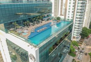 Vista de la piscina de Estelar Cartagena de Indias Hotel y Centro de Convenciones o d'una piscina que hi ha a prop