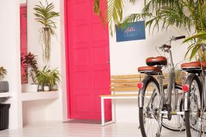 Gallery image of Adika - The beachfront Loft in Chaloklum