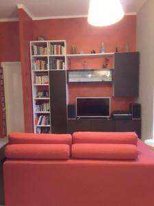 Knihovna v apartmánu
