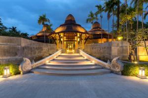 Imagen de la galería de The Village Resort & Spa - SHA Plus, en Karon Beach