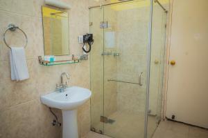 Bagno di Hotel Crown Himalayas