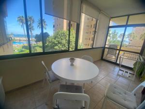 A balcony or terrace at Playamar Primera linea front beach
