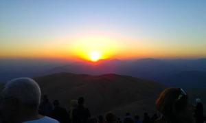 The sunrise or sunset as seen from moteleket or nearby