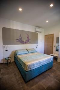 Una cama o camas en una habitación de Domi Home