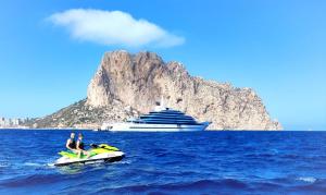 Galeriebild der Unterkunft Calpe chalet privado piscina a 5min de la playa y centro jacuzzi barbacoa wifi aire in Calpe + 34 Fotos