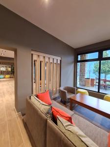 Posezení v ubytování Hotel Alun Nehuen