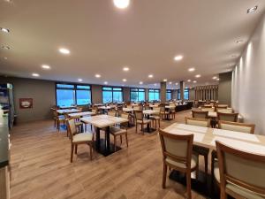 Restaurace v ubytování Hotel Alun Nehuen