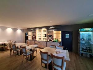 Kuchyň nebo kuchyňský kout v ubytování Hotel Alun Nehuen