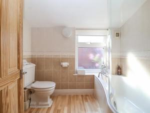 Et badeværelse på Green Gate Cottage + 27 billeder