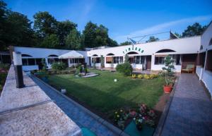 Zahrada ubytování Casa Timerar