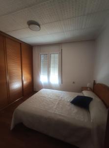 A bed or beds in a room at Mirador de los Amantes - VUTE-23-019