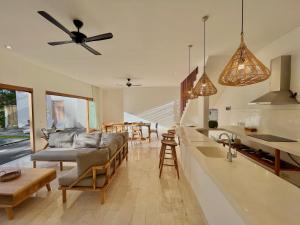 Istumisnurk majutusasutuses 2 Bedroom Exclusive Villa Rice Paddy views with Private Pool Includes Free Breakfast