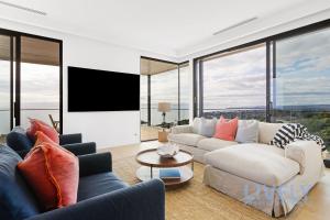 Gambar di galeri bagi Bayview Luxe Entertainer Pool & World Class View di Mount Martha