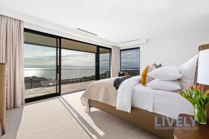 Foto de la galería de Bayview Luxe Entertainer Pool & World Class View en Mount Martha