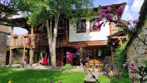 Gallery image of Kalinia Guesthouse B&B in Kovachevitsa