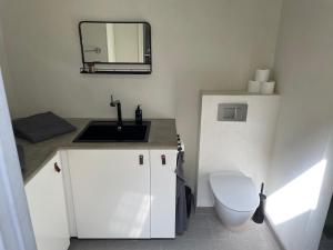 Fotografie z fotogalerie ubytování Bokis - Modern Forest Cottage v destinaci Brösarp