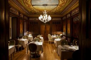 Restoran või mõni muu söögikoht majutusasutuses Octant Lousa