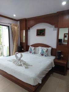 Gallery image of AINNY Residence in Patong Beach