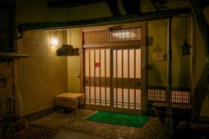 Φωτογραφία από το άλμπουμ του 円山山荘 Maruyama villa 自然と調和し和の美を感じる岡山市内屈指の豪邸宿 supported by COCOSTAY στην Οκαγιάμα