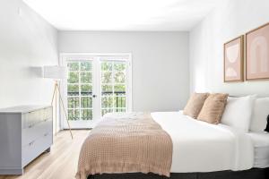 Westwood 2BR nr Westwood Village LAX-902