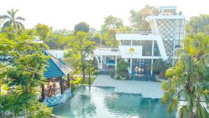 Bazén v ubytování Đồng Chanh Villa Venuestay nebo v jeho okolí