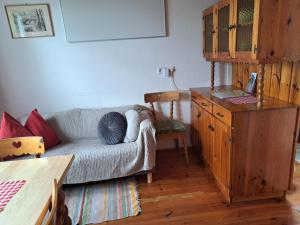 Kuchyňa alebo kuchynka v ubytovaní Bungalows Raschun Grabelsdorf Etruskerweg 10 A-9122 St.Kanzian