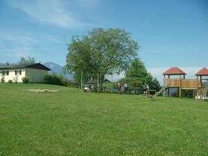 Vonkajšia záhrada v ubytovaní Bungalows Raschun Grabelsdorf Etruskerweg 10 A-9122 St.Kanzian