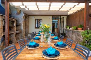 Kép 21 Sleeps Private Pool Villa & BBQ Near Barcelona szállásáról Rocafortban a galériában
