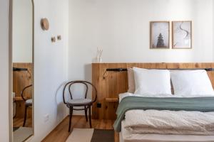 Rúm í herbergi á Casa Flurina