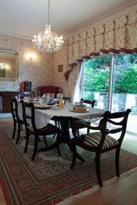 Χώρος καθιστικού στο Plas Y Dderwen Bed and Breakfast