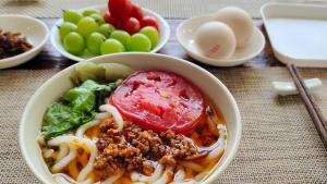 民宿内部或周边提供的食物