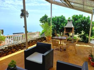 A balcony or terrace at Las Paredes