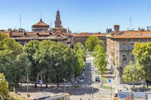 an aerial view of a city with trees and buildings at Milan Retreats Brera in Milan